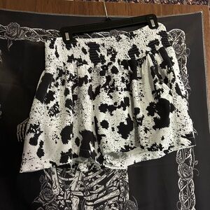 2 Fly Black and White Splatter Print Women's Shorts